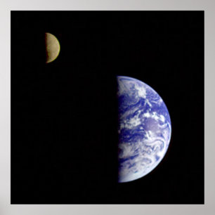 Die Erde u. der Mond, wie vom Raum gesehen Poster