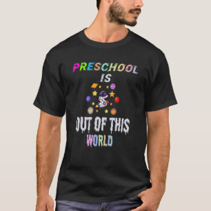 Die erste Klasse ist aus dieser Welt Niedlichen As T-Shirt