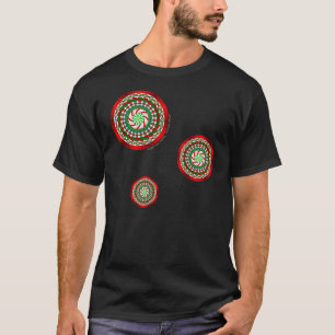 Die Farben des dunklen Shirts der Weihnachtsmänner