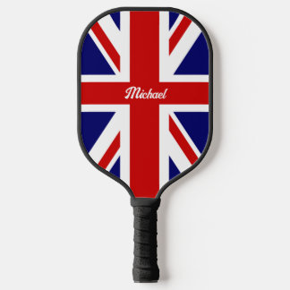 Die Flagge Großbritanniens mit Namen oder Text Pickleball Schläger