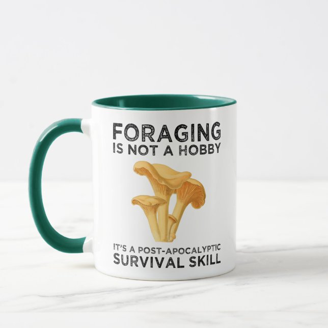 Die Futtersuche ist kein Hobby Chanterelle Mushroo Tasse (Links)
