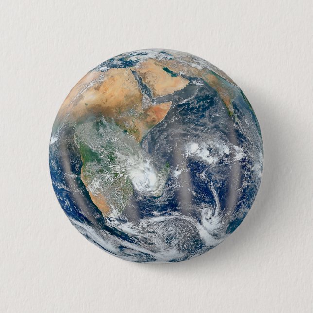 Die ganze Erde, die die östliche Hemisphäre zeigt. Button (Vorderseite)