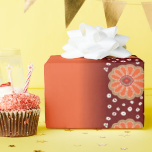 die Gestaltung eines roten und goldenen Musters Geschenkpapier