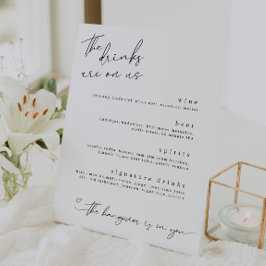 Die Getränke sind auf uns Minimalistisch Drinks un Sockelschild