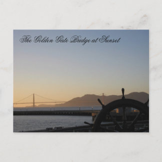 Die Golden Gate Bridge bei Sonnenuntergang Postkarte