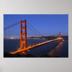 Die Golden Gate Bridge in der Abenddämmerung Poster