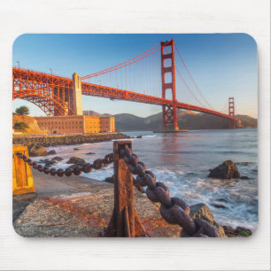 Die Golden Gate Bridge von Fort Point Mousepad