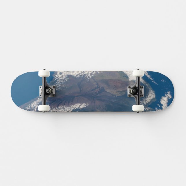 Die große Insel Hawaii und ihre Berge Skateboard (Horizontal)
