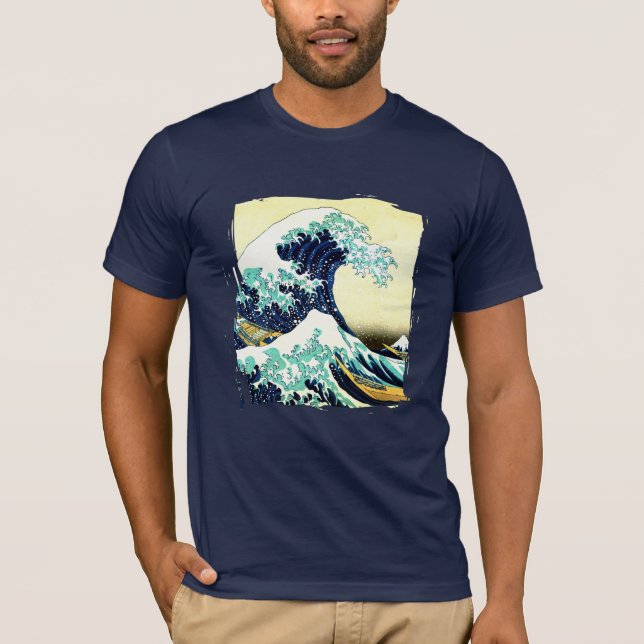 Die Große Welle vor Kanagawa (神 奈 川 沖 浪 裏) T-Shirt (Vorderseite)