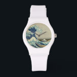 Die große Welle vor Kanagawa Armbanduhr<br><div class="desc">Die Große Wave Watch The Great Wave Off Kanagawa, auch bekannt als The Great Wave oder einfach The Wave, ist ein Holzschnitt des japanischen Künstlers Katsushika Hokusai. Beispiel der ukiyo-e Kunst, wurde sie irgendwann zwischen 1830 und 1833 als die erste in Hokusai's Serie 36 Ansichten des Mount Fuji veröffentlicht, und...</div>