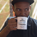 Die größte Kaffeemaschine der Welt mit zwei Tonen  Zweifarbige Tasse<br><div class="desc">Die Tasse eines sonnigen Kollegen mit dem niedlichen Sprichwort "der weltgrößte Kollege",  einem blauen Herz und von wem es stammt.</div>