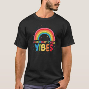 Die Grundschule besucht den ersten Tag zurück zur T-Shirt