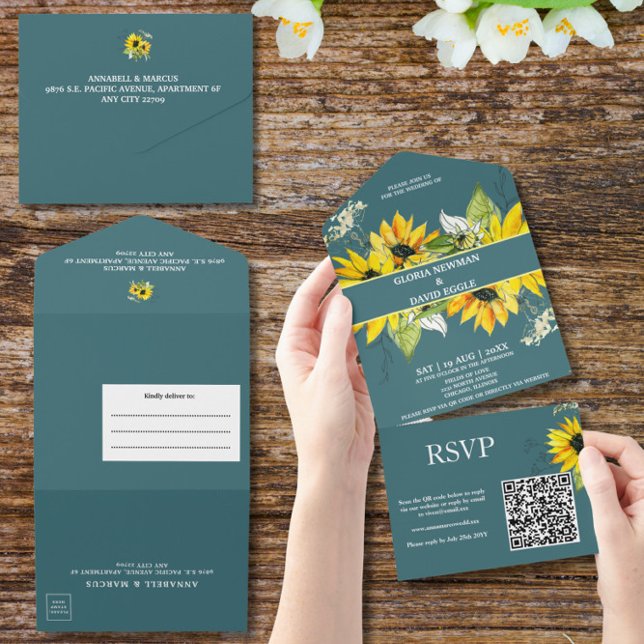 Die grüne Sonnenblume von Smokey in einer Hochzeit All In One Einladung (Von Creator hochgeladen)