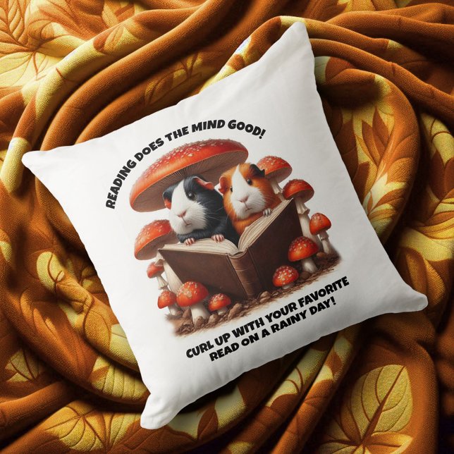 Die Guinea der Hasen unter den roten Pilzen Kissen (Guinea Pigs Reading a Book Under Red Mushrooms Throw Pillow Cover Photo)