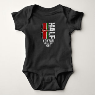 Die Hälfte Kenians ist besser als keine sonnige ke Baby Strampler