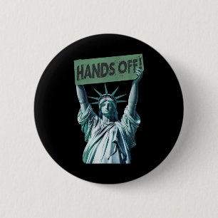Die Hände des Shirts widerstehen und protestieren Button