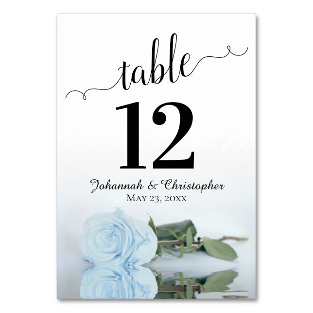 Die helle blaue Rose reflektiert Elegante Hochzeit Tischnummer (Vorderseite)