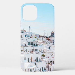 Die hellen Betonhäuser unter blauem Himmel am Tag Case-Mate iPhone Hülle