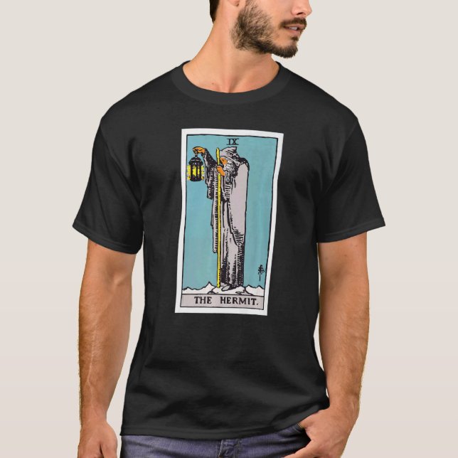 Die Hermit-Tarot-Karte T-Shirt (Vorderseite)