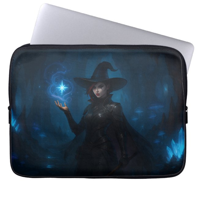 Die Hexe von VEKAR’NOCT Laptopschutzhülle (Vorderseite)
