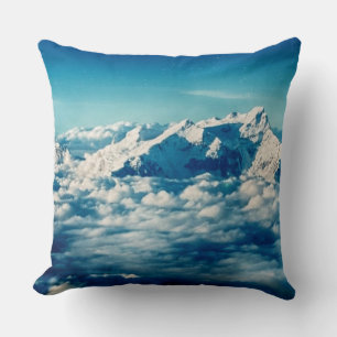 Die Himalaya-Berge in Wolken Blauer Himmel Kissen