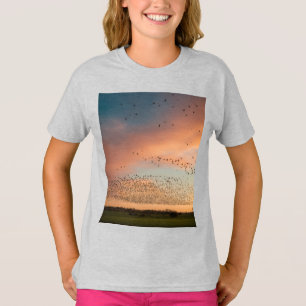 Die Himmels-Symphonie: Flug der Schar T-Shirt
