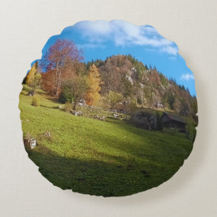Die hohe Wiese - Wilde Natur Rumänien Rundes Kissen