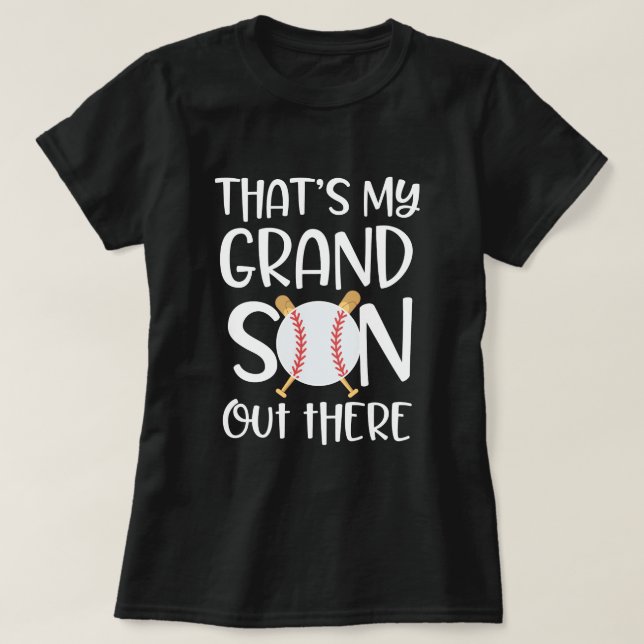 Die ist meine Enkel-dort draussen T-Shirt (Design vorne)