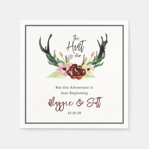 Die Jagd ist über die rustikale Antler Burgund Blu Serviette