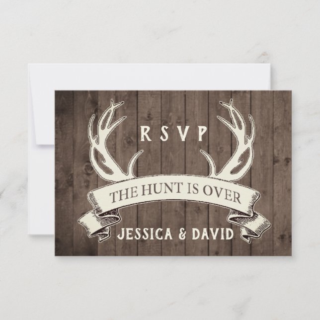 Die Jagd ist über die rustikale Barnwood-Hochzeit  RSVP Karte (Vorderseite)