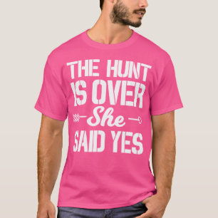 Die Jagd ist vorbei, sie sagte ja Groom Hochzeit V T-Shirt