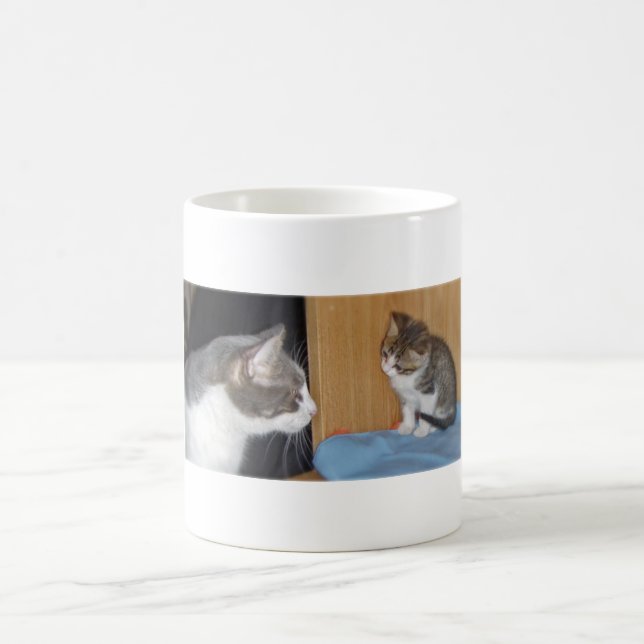 Die Junge und das alte Kaffeetasse (Mittel)