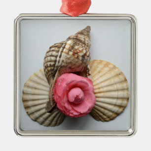 Die Kamelie und die Muscheln Silbernes Ornament