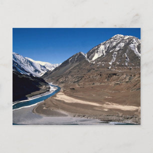 Die karge Landschaft Ladakhs im Norden Indiens Postkarte