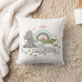 Die Kissen sind mit einer lustigen Illustration de