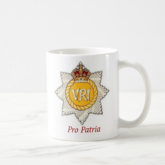 Die königliche kanadische Regiment-Tasse Kaffeetasse (Rechts)
