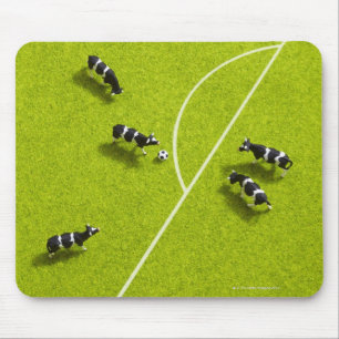 Die Kühe, die Fußball spielen Mousepad