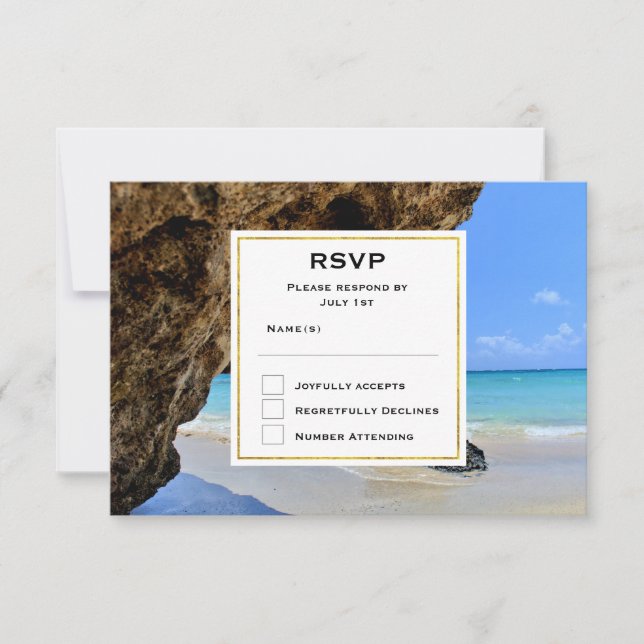 Die Küste des tropischen Strandes mit dem großen F RSVP Karte (Vorderseite)