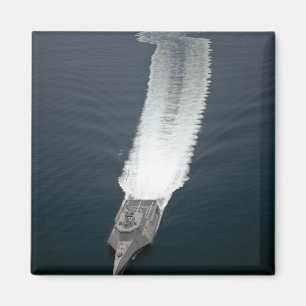 Die Küstenkampfschiff Unabhängigkeit 2 Magnet