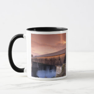 Die längste überdachte Brücke in den Vereinigten S Tasse