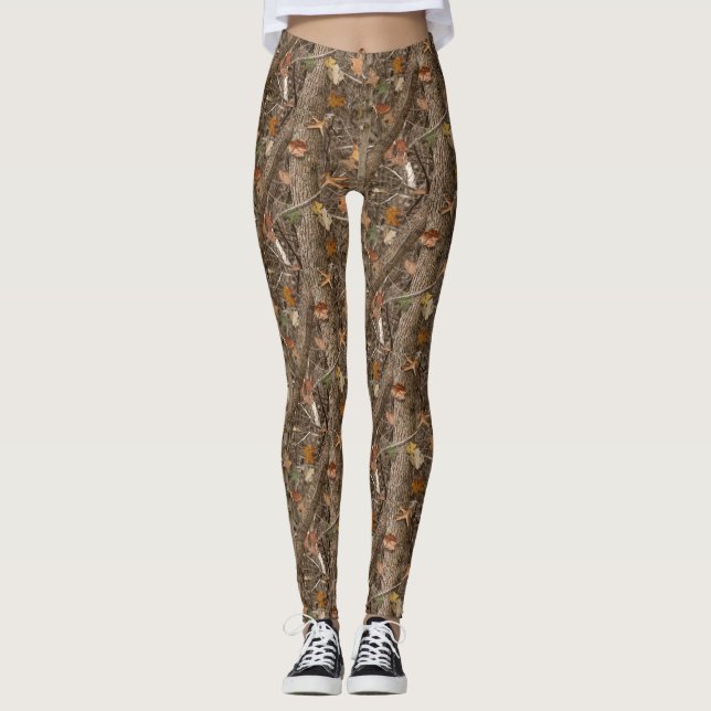 Die Leggings der dunklen Camouflage-Frau (Vorderseite)