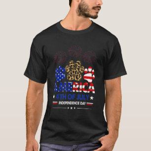 Die Leopard-amerikanische Fahne hört am Niedlichen T-Shirt