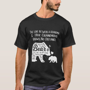 Die Liebe zwischen einem Oma, das ihre Enkelkinder T-Shirt
