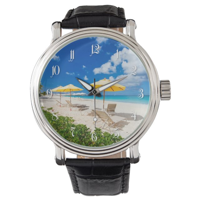 Die Liegestühle am Strand Armbanduhr (Vorderseite)