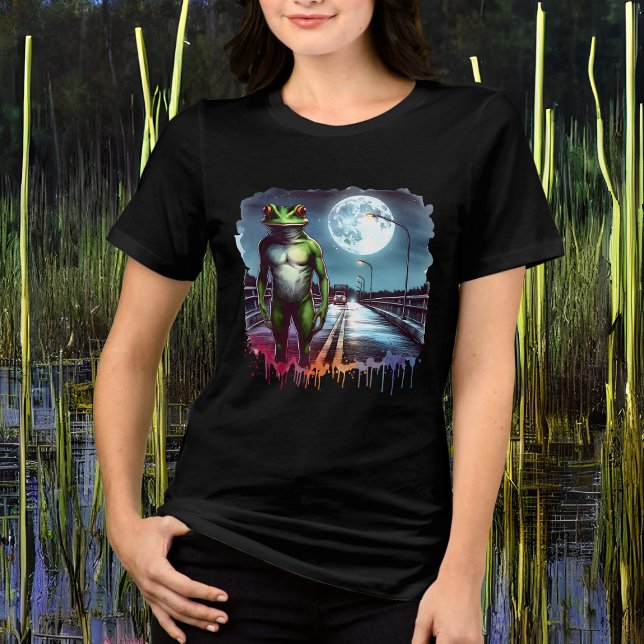 Die Loveland Frogman | Ohio Cryptid Tri-Blend Shirt (Von Creator hochgeladen)