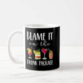 Die lustigen Kreuzfahrtgeschenke geben ihr die Sch Kaffeetasse