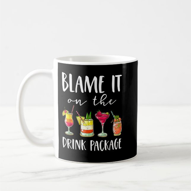 Die lustigen Kreuzfahrtgeschenke geben ihr die Sch Kaffeetasse (Links)