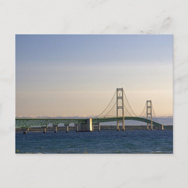Die Mackinac-Brücke über die Straße 3 Postkarte (Vorderseite)