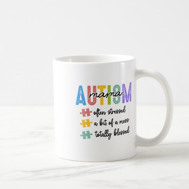 Die Mama der Autismus-Mama-Definition wird oft etw Kaffeetasse (Rechts)