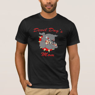 Die Mama des Teufel-Hundes T-Shirt